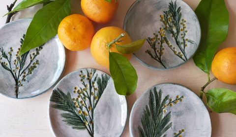 Piezas-Adultos-01 platos de cerámica pintados a mano y naranjas